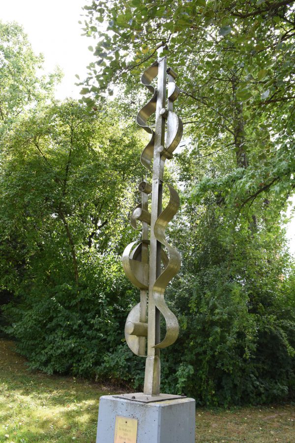 Ernst ThomannSkulpturen Park EM